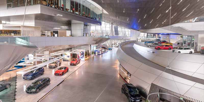 Bảo tàng BMW (BMW Museum) & BMW Welt