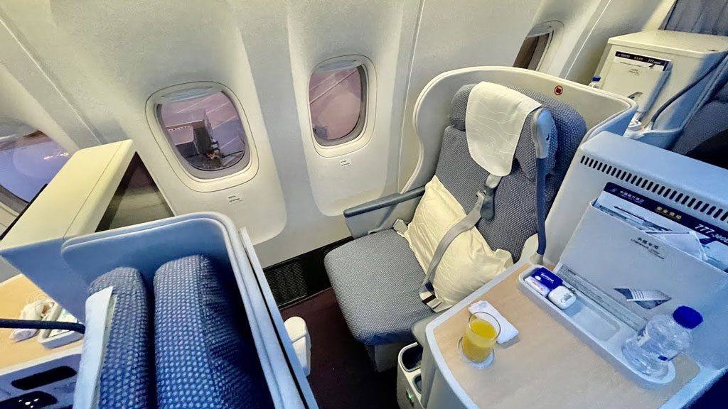 Boeing 777-300ER – Business Class China Southern