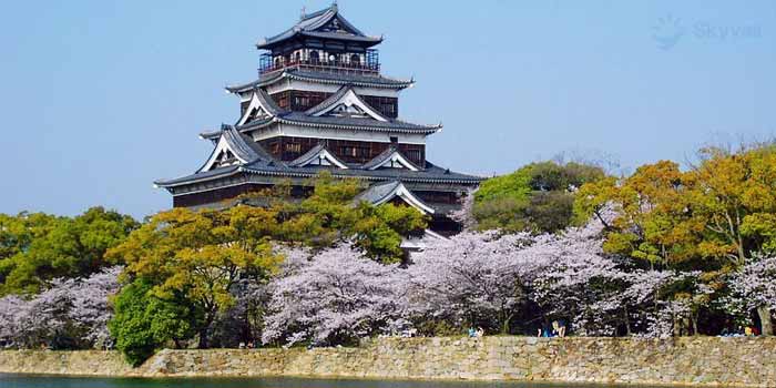 Lâu đài Hiroshima (Hiroshima-jō)