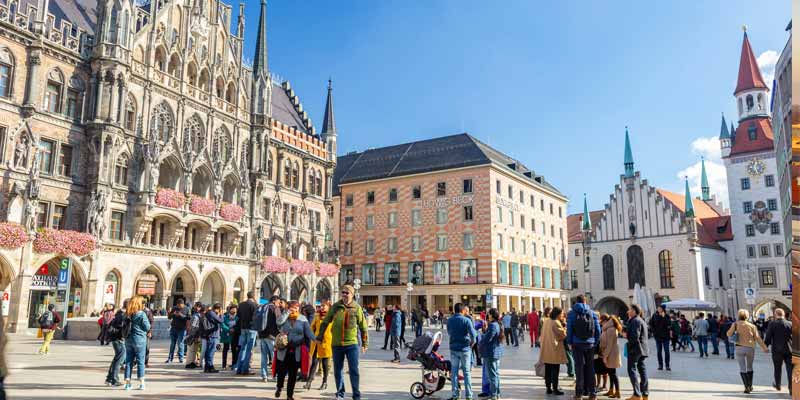 Quảng trường Marienplatz