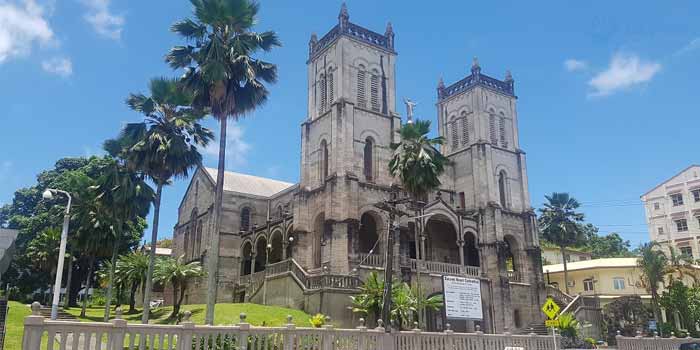 Nhà thờ Thánh Tâm (Sacred Heart Cathedral)