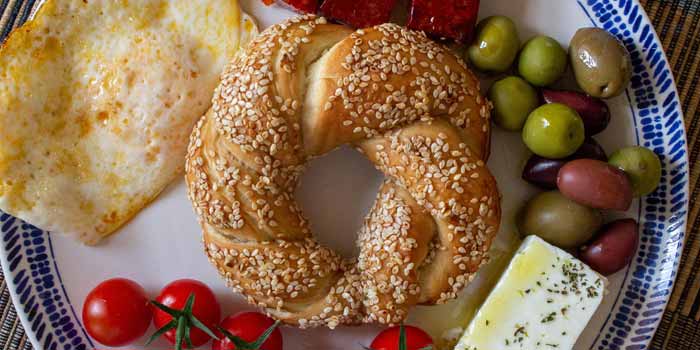 Bánh mì vòng Simit