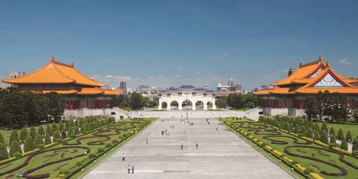 Đài tưởng niệm Tưởng Giới Thạch (Chiang Kai-shek Memorial Hall)