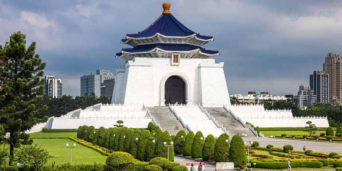 Đài tưởng niệm Tưởng Giới Thạch (Chiang Kai-shek Memorial Hall)