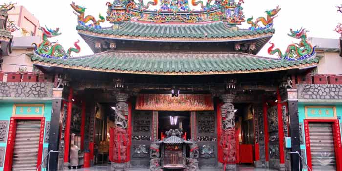 Miếu Thành Hoàng (City God Temple of Shanghai / Yu Garden Bazaar)