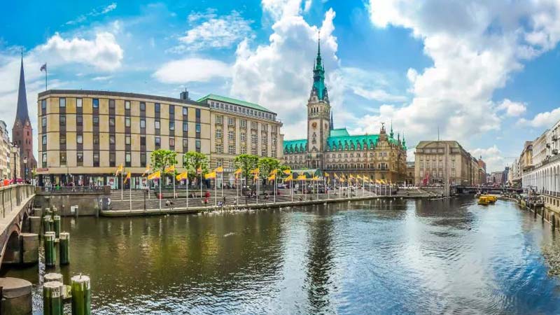 Đặt vé máy bay đi Hamburg