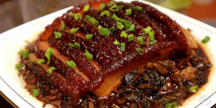 Dưa Muối Hầm Thịt (Mei Cai Kou Rou)