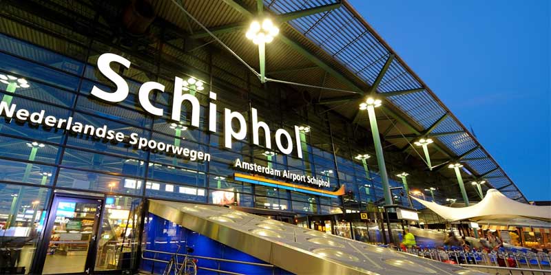 Sân bay Amsterdam tên Schiphol (Amsterdam Airport Schiphol)