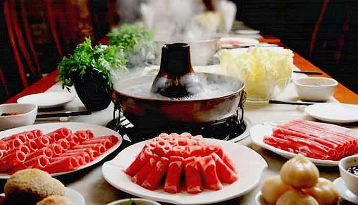 Lẩu Cừu Mông Cổ (Shuan Yang Rou / Mongolian Hot Pot)